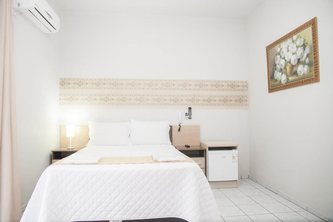 Hotel Grezelle Santa Bárbara Kültér fotó